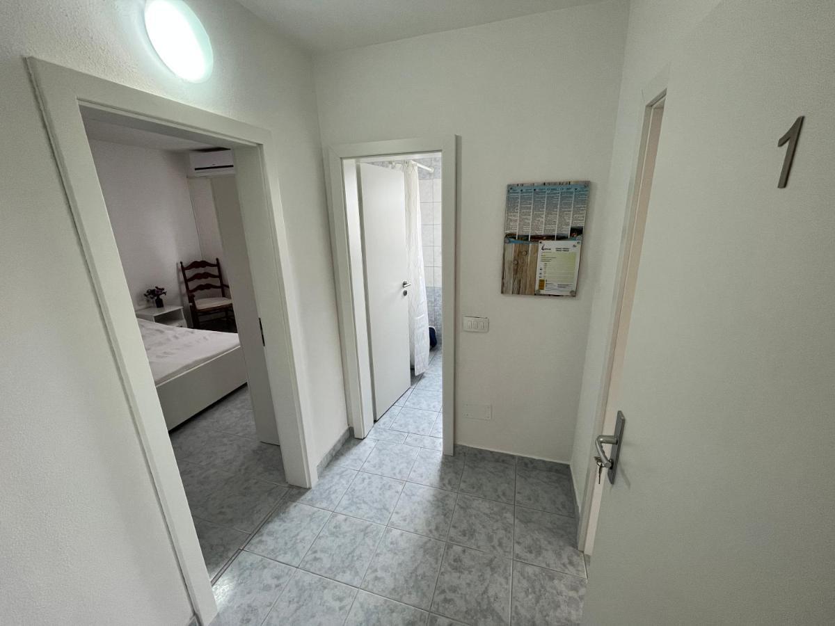 Villa Senija オレビック エクステリア 写真